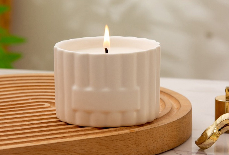 White Ribbed Porcelain Single-Wick Ceramic Jar Candle
