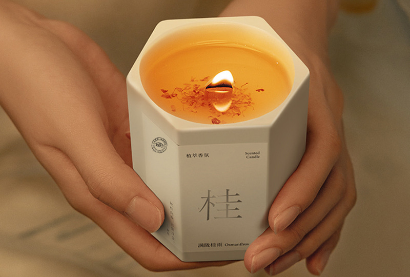 Octagonal Osmanthus Scented Ceramic Jar Candle