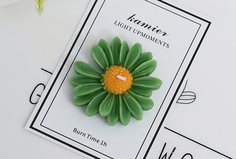 Daisy Shaped Flower Series Handmade Candle