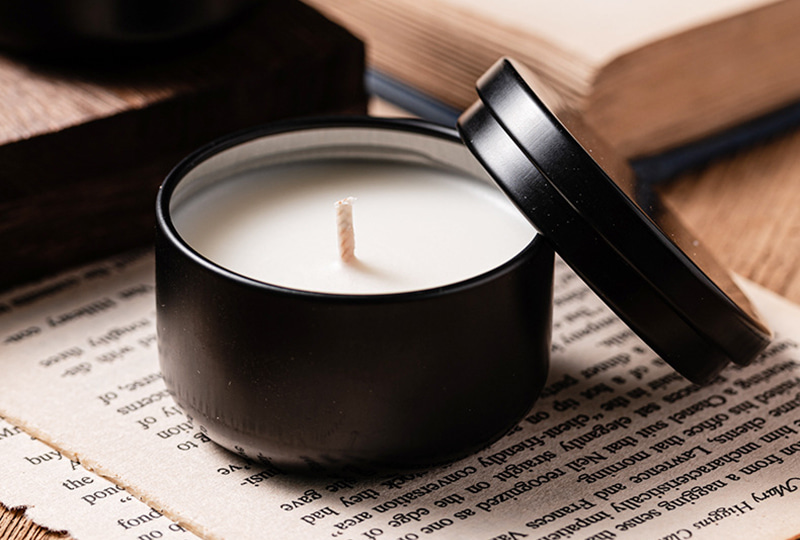 Minimalist Black Metal Jar Candle