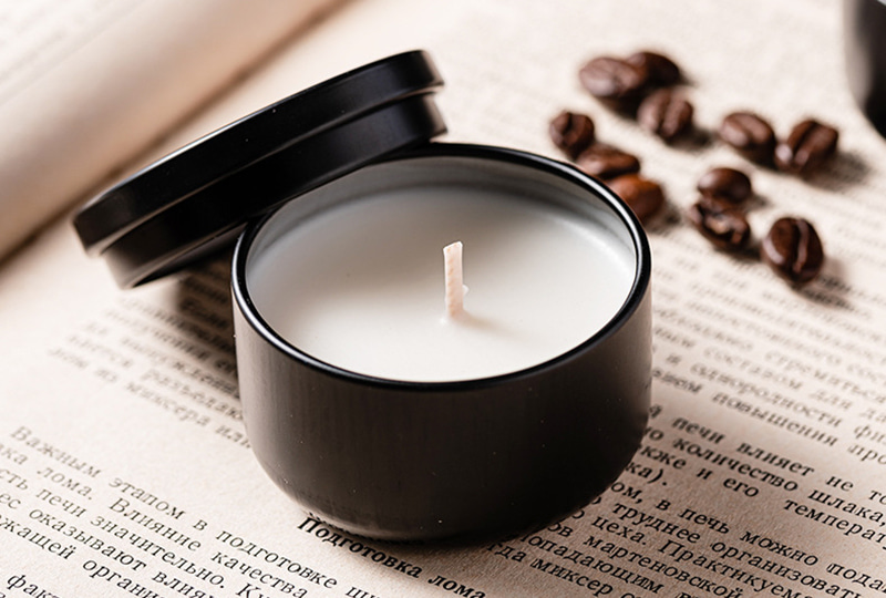 Minimalist Black Metal Jar Candle