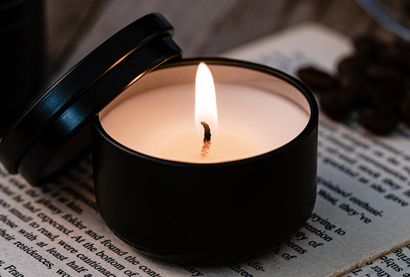 Minimalist Black Metal Jar Candle