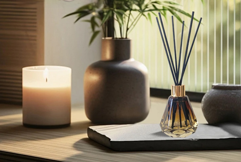 Long-Lasting 65ml Aromatherapy Reed Diffuser