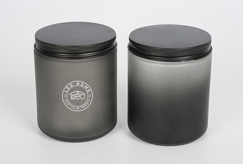 Frosted Gradient Black Glass Jar Candle
