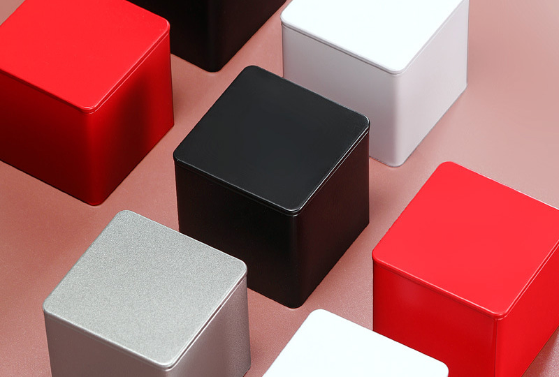 Glossy Square Red Lidded Metal Jar Candle