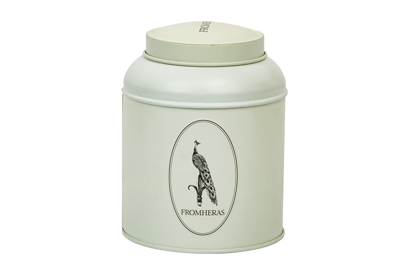 Matte White Engraved-Illustration Lidded Metal Jar Candle