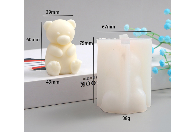 Bear-Hugging-Heart 3D Split Silicone Candle Mold