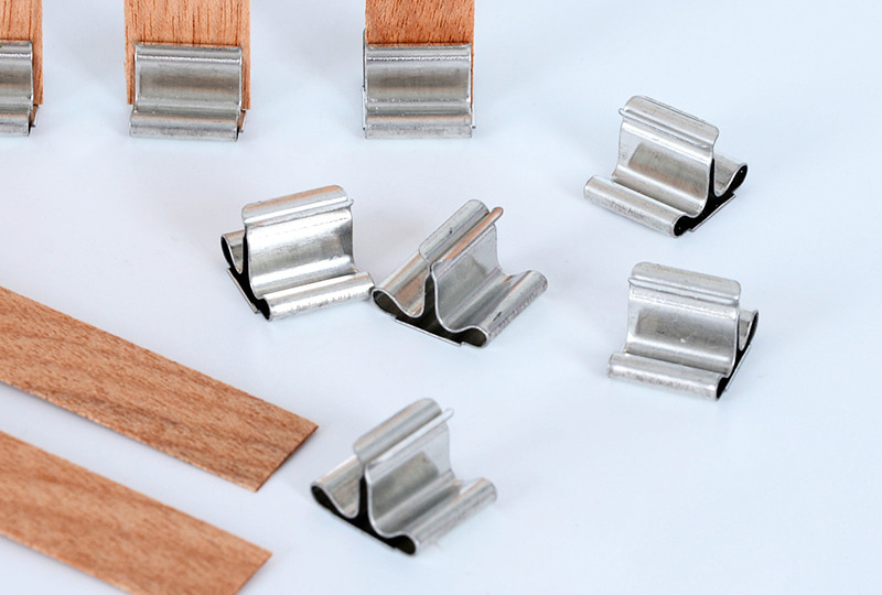 13mm Flat Wooden Candle Wick with Metal Sustainer Tab