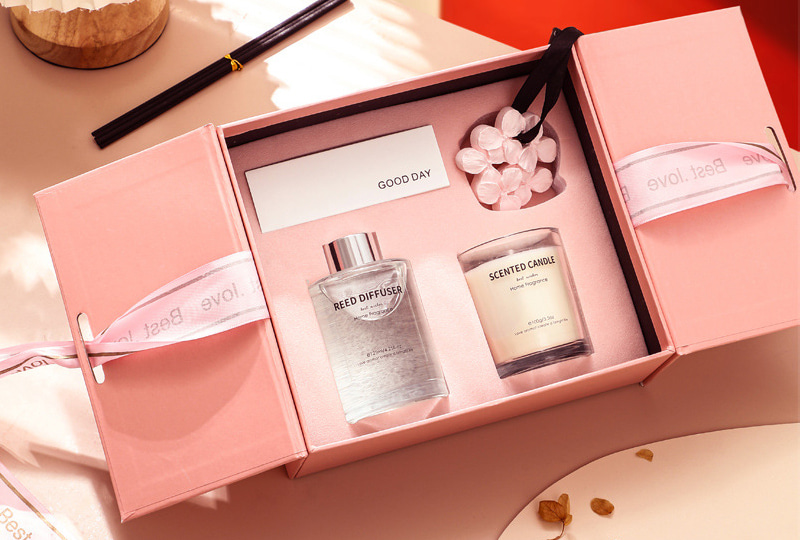 Blush Pink Double-Door Candle & Diffuser Candle Set