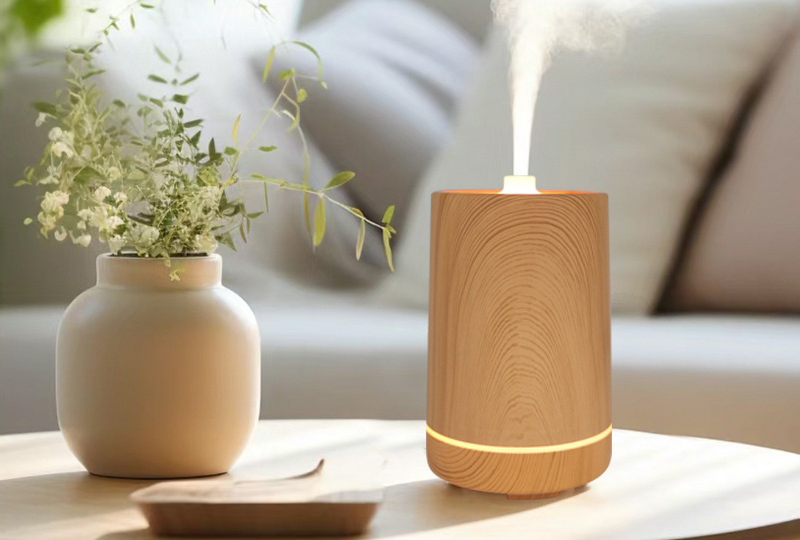 Vase-Shaped Wood-Grain LED Ultrasonic Diffusers