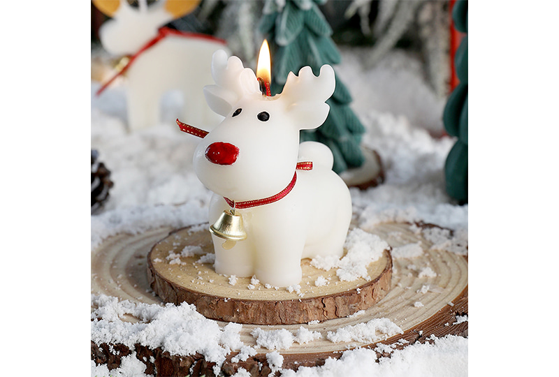 Christmas Jingle-Bell Reindeer Animal Series Handmade Candle