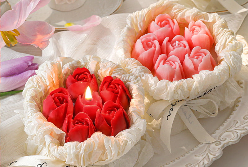 Multi-Rose Cluster Ruffle-Base Flower Series Handmade Candle