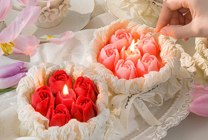 Multi-Rose Cluster Ruffle-Base Flower Series Handmade Candle